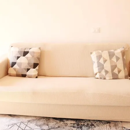 Locazione Turistica Aquila 1 Apartment *