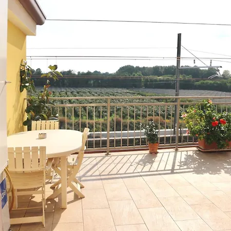 Apartment Locazione Turistica Aquila 1 *